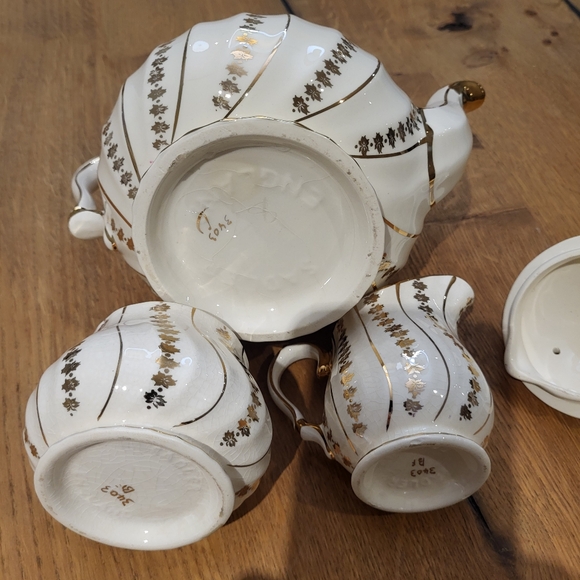 Sadler 3403 England Vintage Tea Pot - Picture 6 of 6
